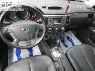 KNAGG417BAA395727 2010 KIA LOTZE INNOVATION OPTIMA MAGENTIS LEX20 ADVANCED-4