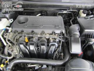 KNAGG417BAA395727 2010 KIA LOTZE INNOVATION OPTIMA MAGENTIS LEX20 ADVANCED-5