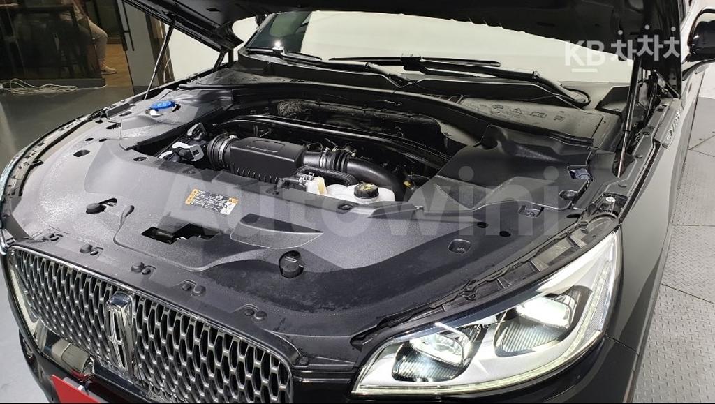 5LM5J7XC9LGL10244 2020 LINCOLN AVIATOR 3.0 V6 RESERVE-5