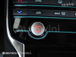 2018 JAGUAR XF 2.0D PRESTIGE AWD - 17