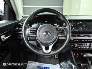 2020 KIA  NIRO 1.6 HEV NOBLESSE SPECIAL - 13