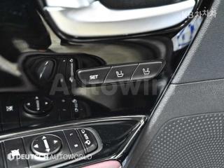2020 KIA  NIRO 1.6 HEV NOBLESSE SPECIAL - 18