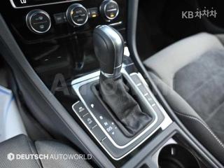 2016 VOLKSWAGEN GOLF 2.0 TDI MK7 BLUE-MOTION - 9