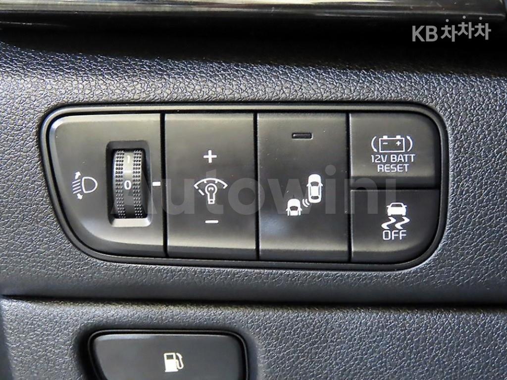2018 KIA NIRO 1.6 PRESTIGE - 12