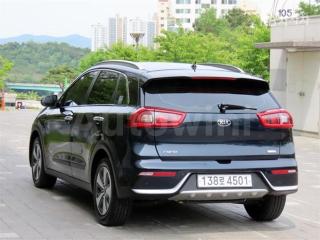 KNACC81CGJA144933 2018 KIA NIRO 1.6 NOBLESSE-3