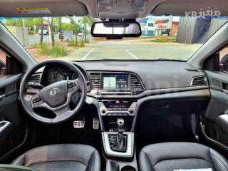 2016 HYUNDAI AVANTE AD ELANTRA 1.6 GDI PREMIUM - 11