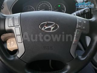 2017 HYUNDAI GRAND STAREX H-1 3 SEATS VAN MORDERN - 16