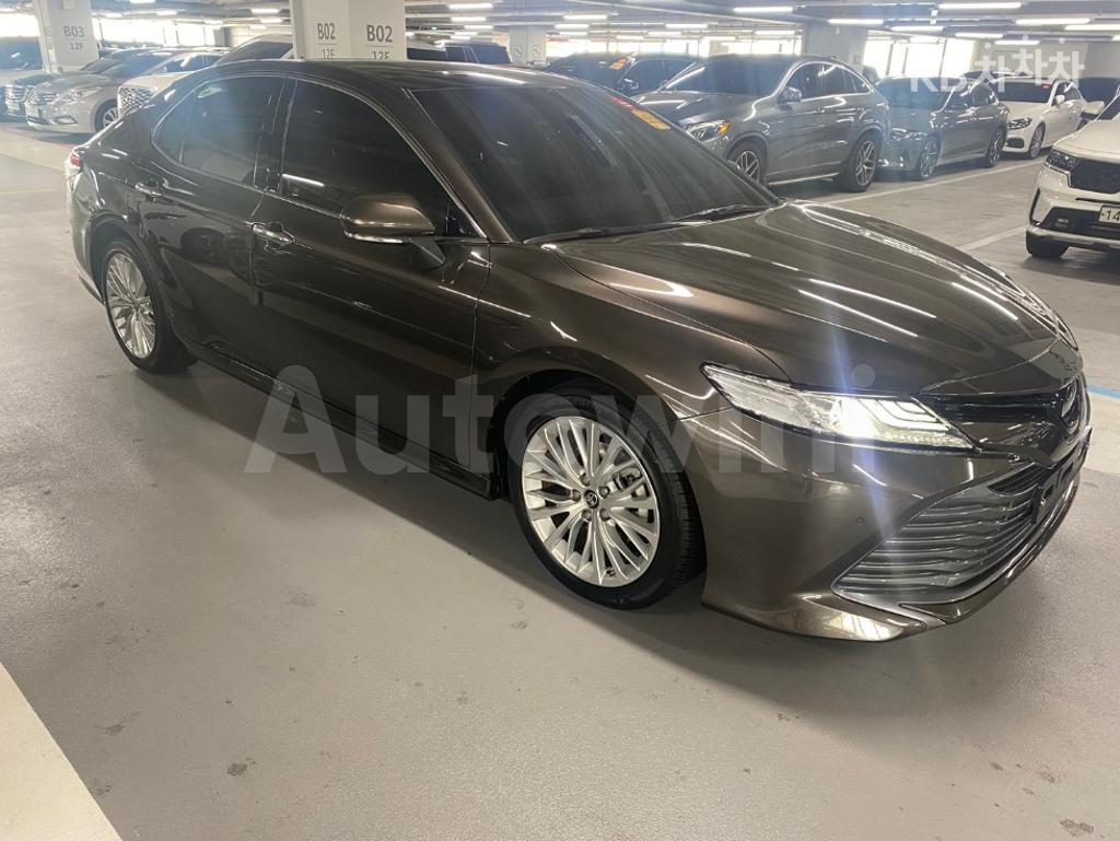 2019 TOYOTA CAMRY 2.5 XLE - 5