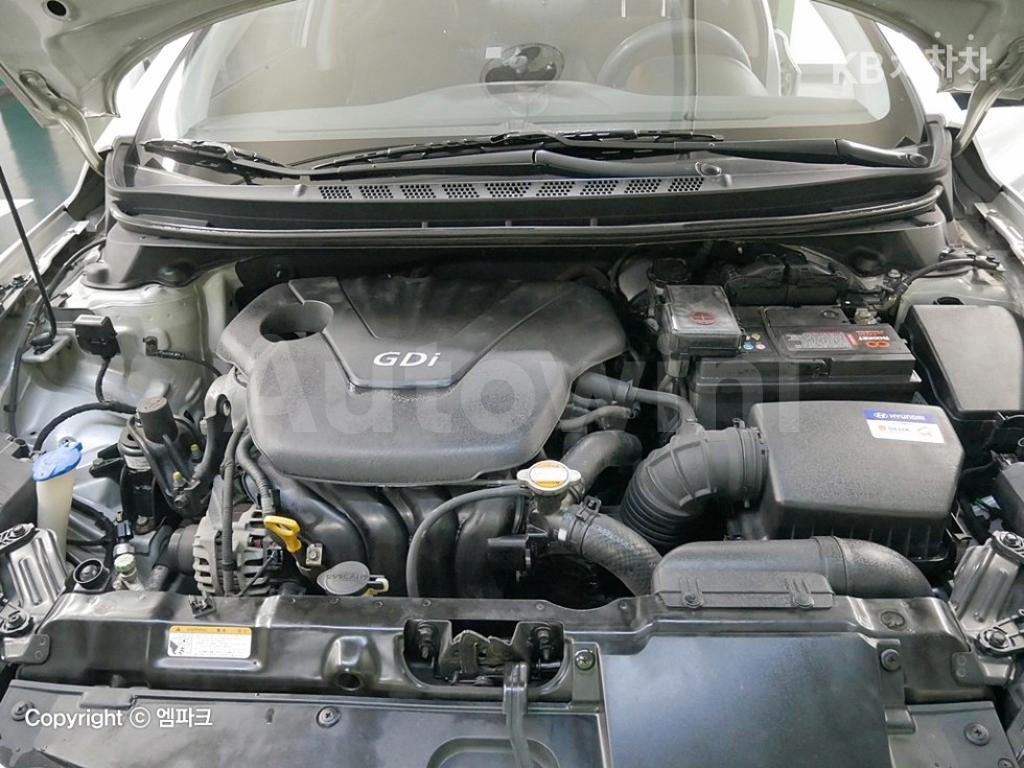 KMHDG41DBBU073874 2010 HYUNDAI AVANTE MD ELANTRA M16 GDI LUXURY-4