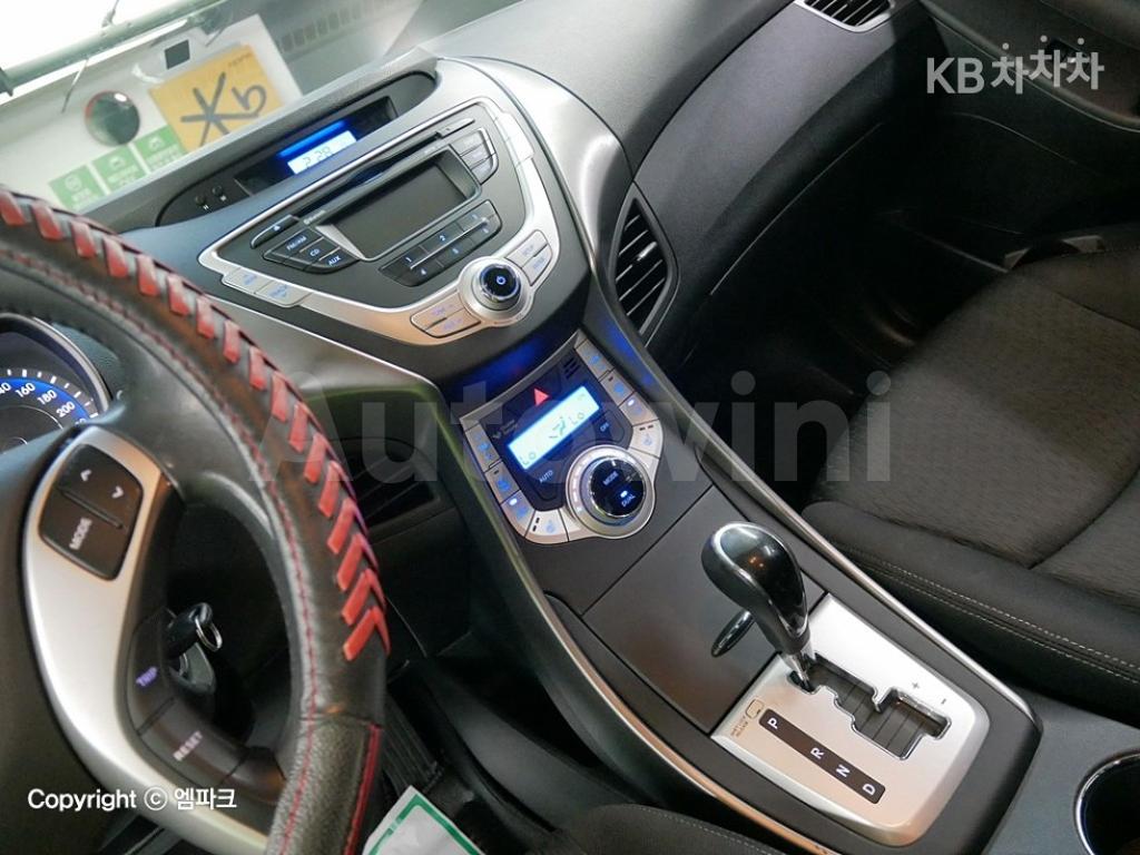 2010 HYUNDAI AVANTE MD ELANTRA M16 GDI LUXURY - 9