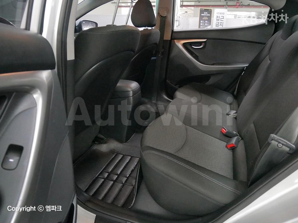 2010 HYUNDAI AVANTE MD ELANTRA M16 GDI LUXURY - 11
