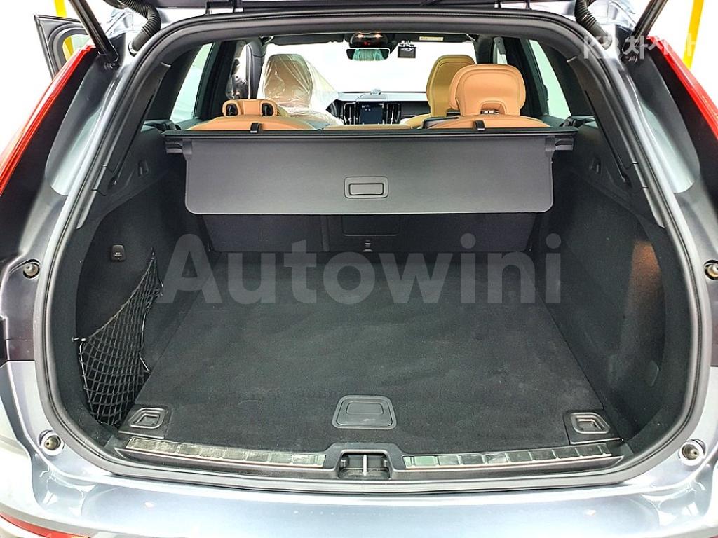2020 VOLVO XC60 T6 INSCRIPTION - 20