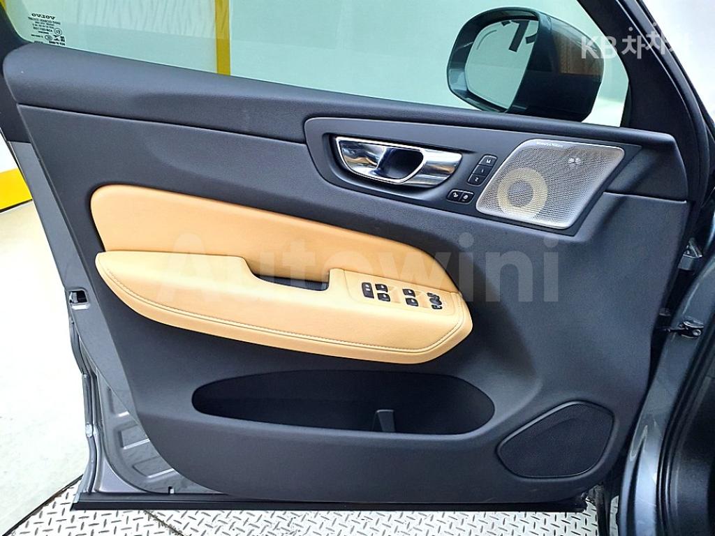 2020 VOLVO XC60 T6 INSCRIPTION - 18