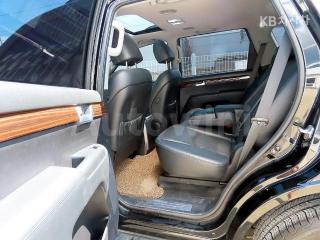 KNAKN814DHA167473 2017 KIA  MOHAVE BORREGO 4WD PRESIDENT 7 SEATS-5