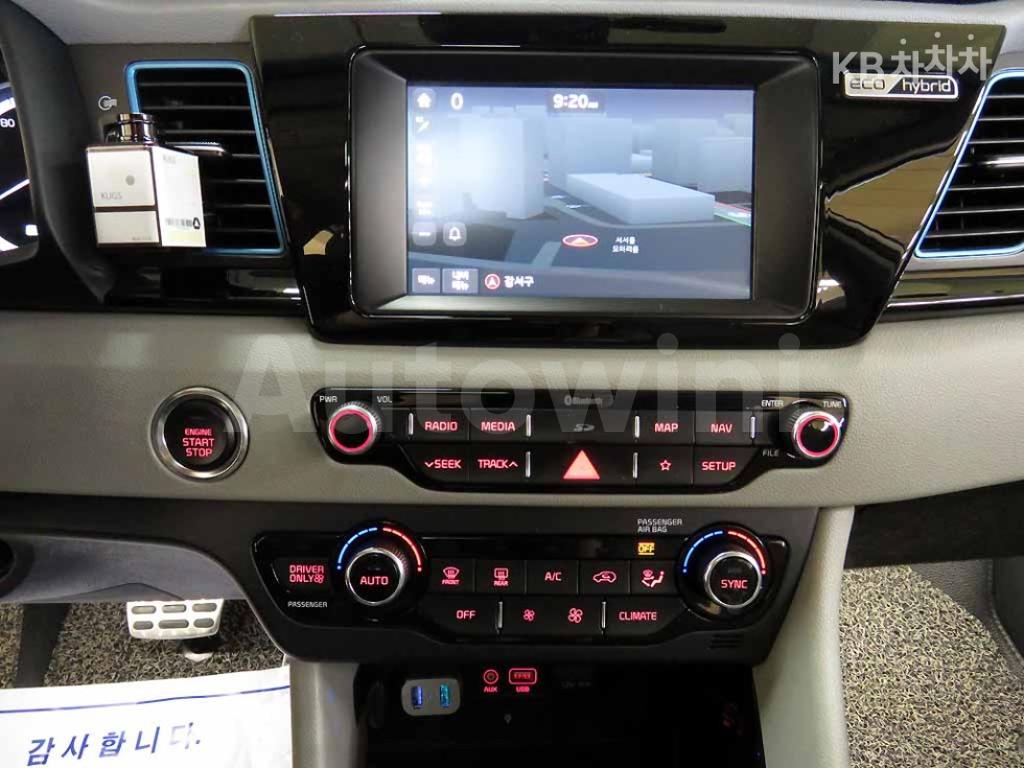 2018 KIA NIRO 1.6 NOBLESSE - 10