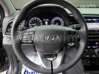 2020 HYUNDAI  AVANTE ELANTRA 1.6 VGT SMART BASIC - 8