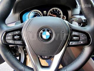 2018 BMW  5SERIES G30  530I XDRIVE LUXURY PLUS - 8