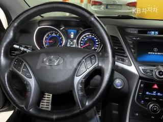 2015 HYUNDAI  AVANTE ELANTRA 1.6 GDI 텐밀리언 LIMITED - 7