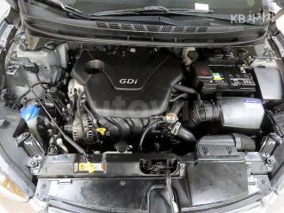 2015 HYUNDAI  AVANTE ELANTRA 1.6 GDI 텐밀리언 LIMITED - 18