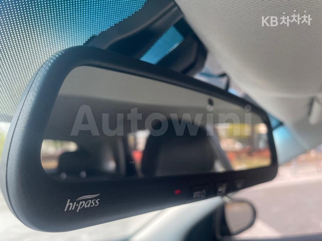 2017 KIA NIRO 1.6 PRESTIGE - 19