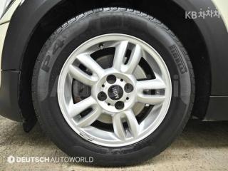 WMWSW5108CT319455 2012 MINI COOPER D 2.0 SE-4