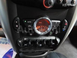 2014 MINI COOPER COUNTRYMAN D 2.0 - 17