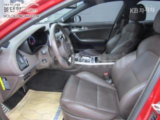 2019 KIA STINGER 2.0 TURBO 2WD PLATINUM - 9