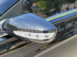 2011 HYUNDAI YF SONATA LPI PREMIER(장애인용) - 8