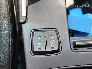 2011 HYUNDAI YF SONATA LPI PREMIER(장애인용) - 12