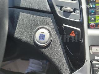 2011 HYUNDAI YF SONATA LPI PREMIER(장애인용) - 14