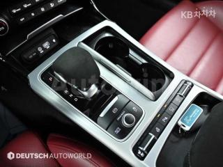 2018 KIA STINGER 3.3 TURBO 4WD 마스터즈 - 9