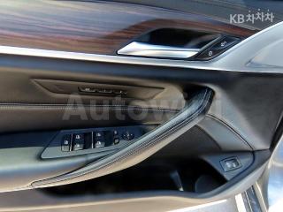 2017 BMW  5SERIES G30  530I XDRIVE M SPORT PLUS - 13