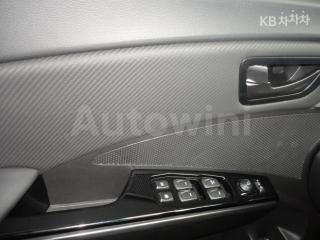 2021 SSANGYONG TIVOLI AIR 2WD AX - 11