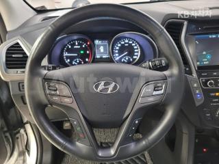 KMHSN81XBGU152631 2016 HYUNDAI  MAXCRUZ DIESEL(E-VGT)R2.2 2WD EXCLUSIVE 6 SEATS-4