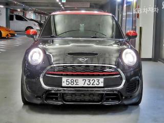 WMWXM9107J2F97319 2018 MINI COOPER S 1.6 JCW 캠든-1