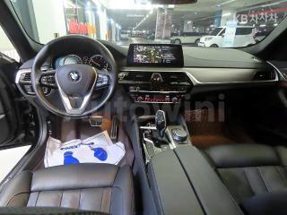 2017 BMW  5SERIES G30  520D M SPORT PLUS - 10