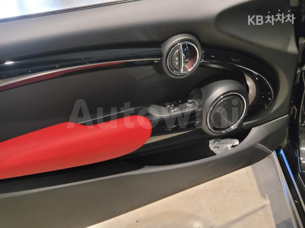 2020 MINI COOPER 3DOORS S 2.0 JCW - 8