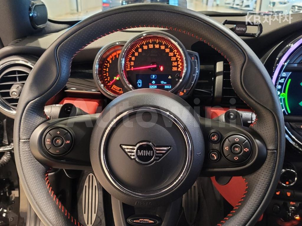 2020 MINI COOPER 3DOORS S 2.0 JCW - 17