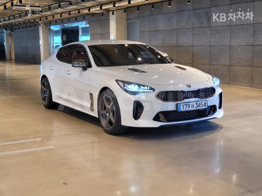 2018 KIA STINGER 3.3 TURBO 2WD GT - 3