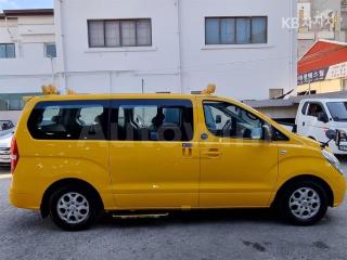 KMJWA37KBCU486943 2012 HYUNDAI GRAND STAREX H-1 12 SEATS-3