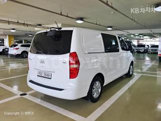 KMFWBX7KBJU925935 2018 HYUNDAI GRAND STAREX H-1 5 SEATS VAN CVX SMART-2