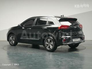 KNACC81CGLA343400 2020 KIA  NIRO 1.6 HEV NOBLESSE-1