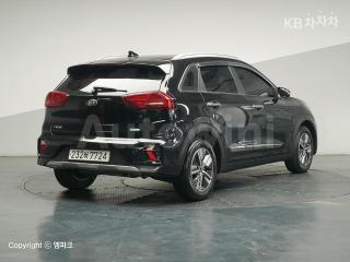 KNACC81CGLA343400 2020 KIA  NIRO 1.6 HEV NOBLESSE-2