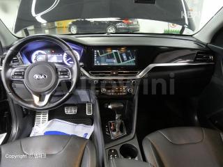 KNACC81CGLA343400 2020 KIA  NIRO 1.6 HEV NOBLESSE-5