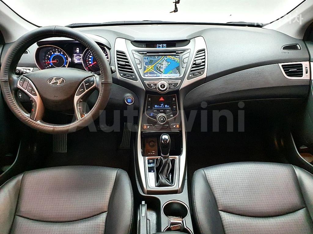 2015 HYUNDAI  AVANTE ELANTRA 1.6 GDI MORDERN BASIC - 7