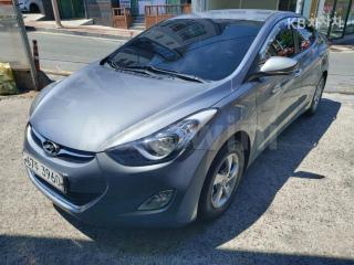 2013 HYUNDAI AVANTE MD ELANTRA M16 GDI SMART - 8