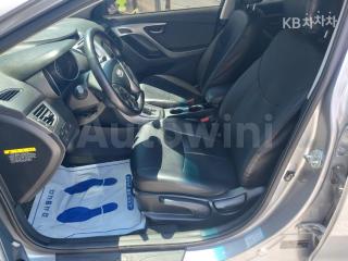 2013 HYUNDAI AVANTE MD ELANTRA M16 GDI SMART - 16