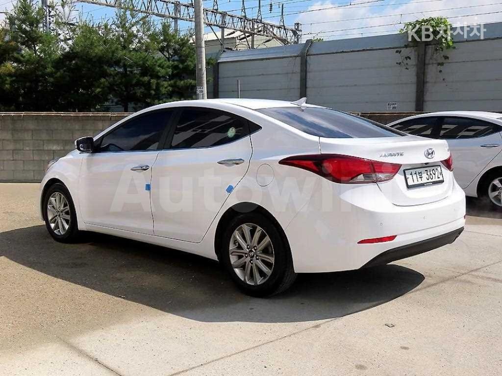 KMHDG41DBGU514833 2016 HYUNDAI  AVANTE ELANTRA 1.6 GDI MORDERN BASIC-2