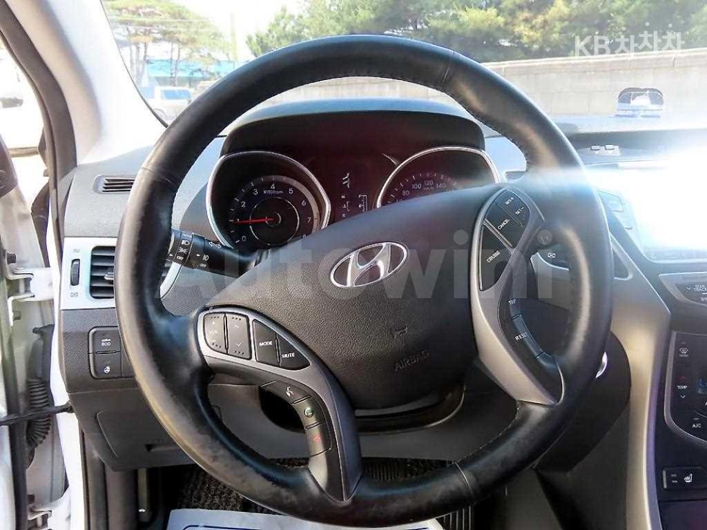 2016 HYUNDAI  AVANTE ELANTRA 1.6 GDI MORDERN BASIC - 7
