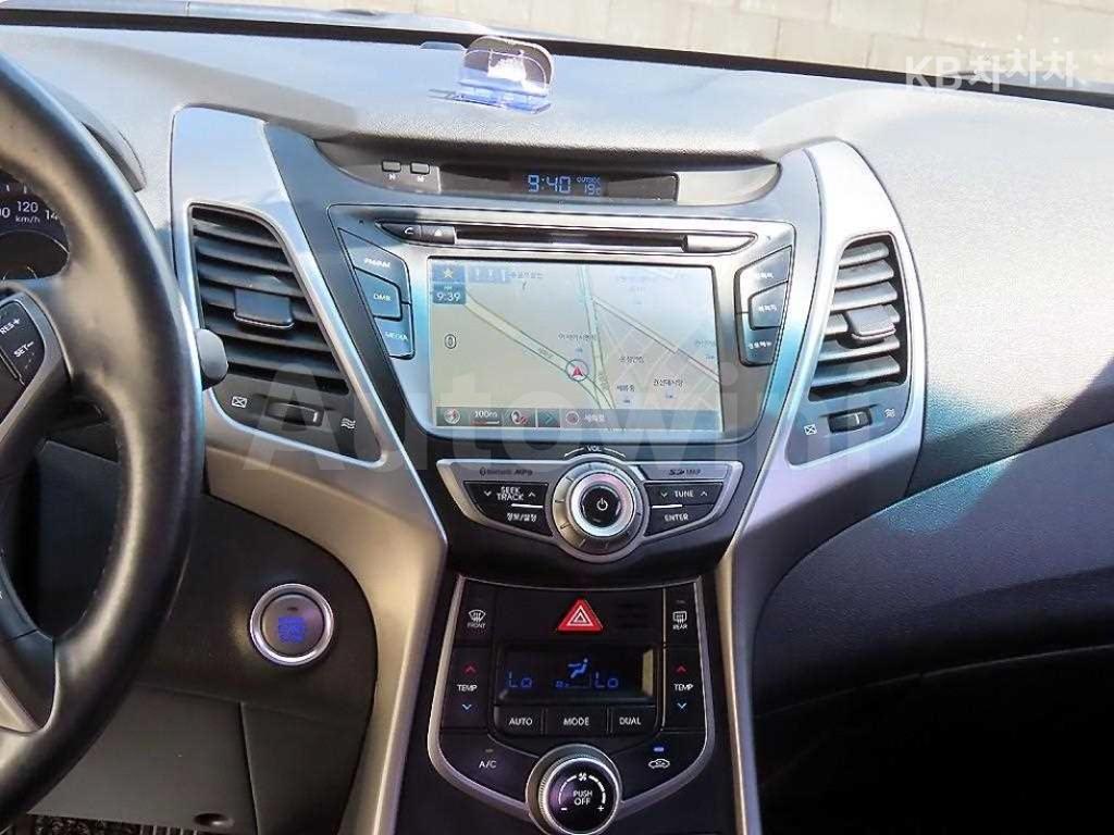 2016 HYUNDAI  AVANTE ELANTRA 1.6 GDI MORDERN BASIC - 10